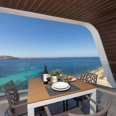 Ivory Suite Seafront With Views!- Fl 13 By Homely St. Paul's Bay Exterior photo