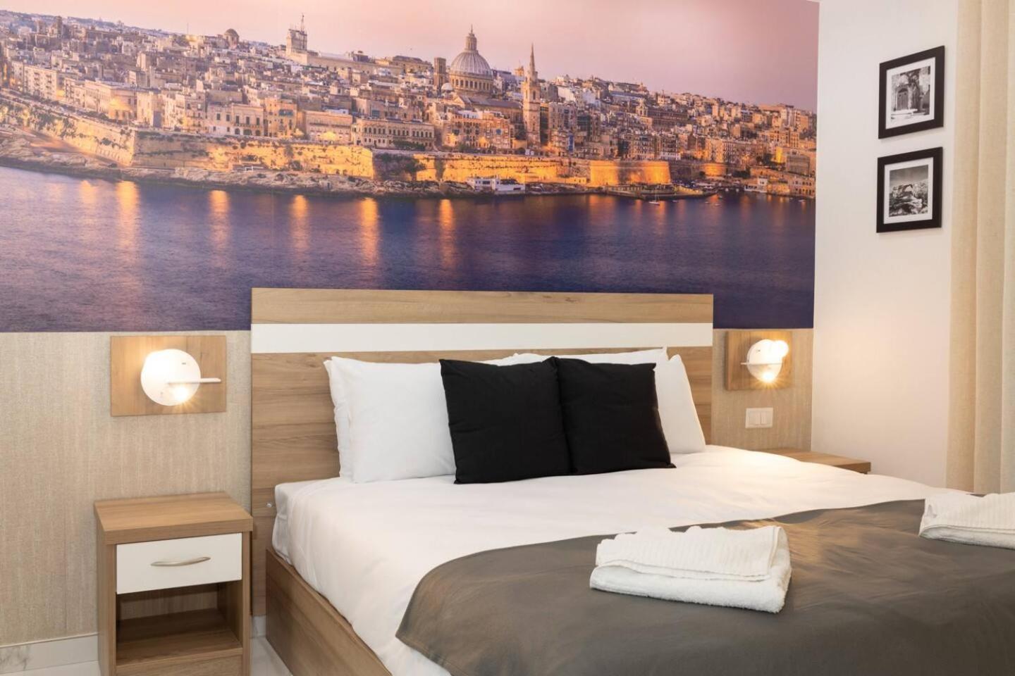 Ivory Seafront With Views!- Fl 13 By Homely * San Pawl il-Baħar