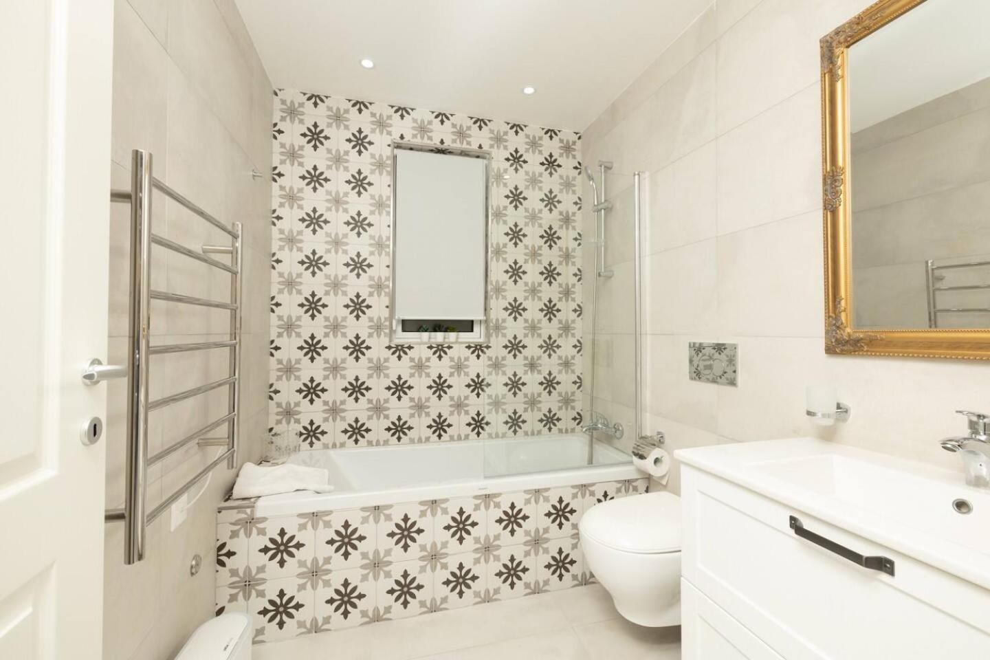 Appartement Ivory Seafront With Views!- Fl 13 By Homely *