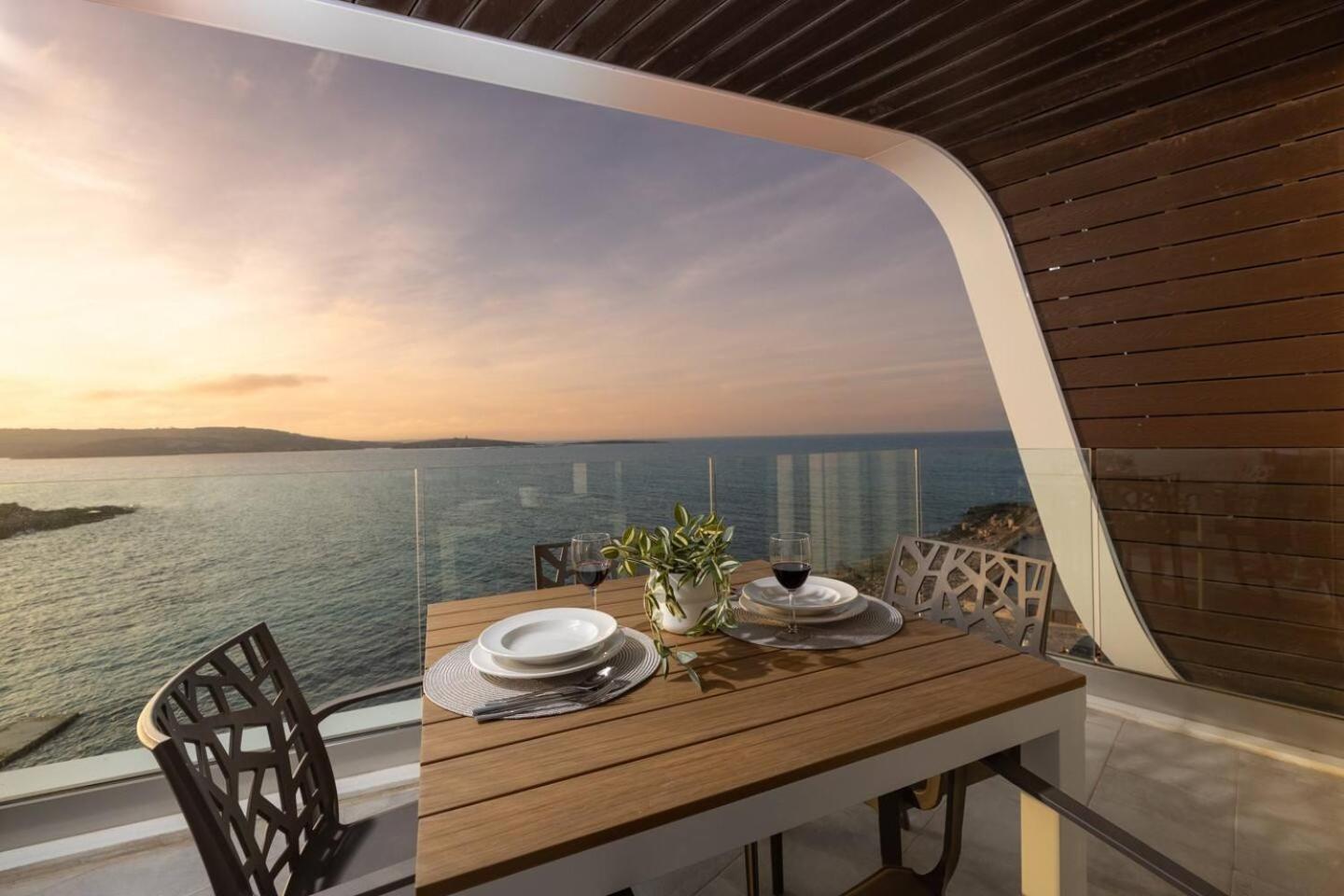 Ivory Seafront With Views!- Fl 13 By Homely * San Pawl il-Baħar